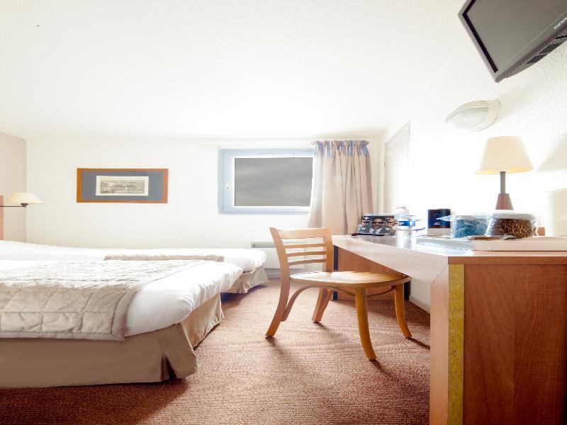 Sure Hotel By Best Western Calais Coquelles Tunnel S/ Manche Exterior foto